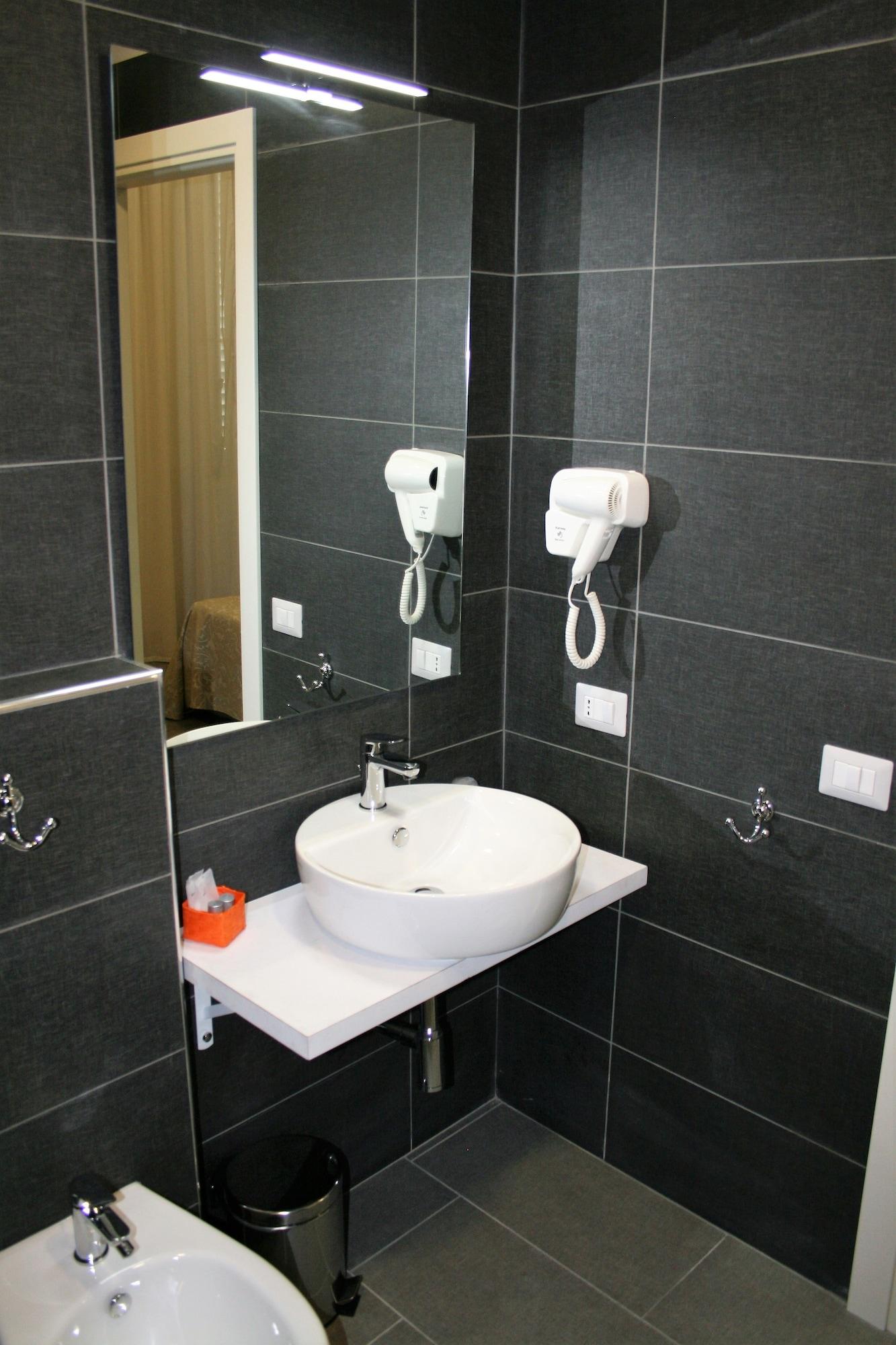 Hotel Magenta ฟลอเรนซ์ ภายนอก รูปภาพ