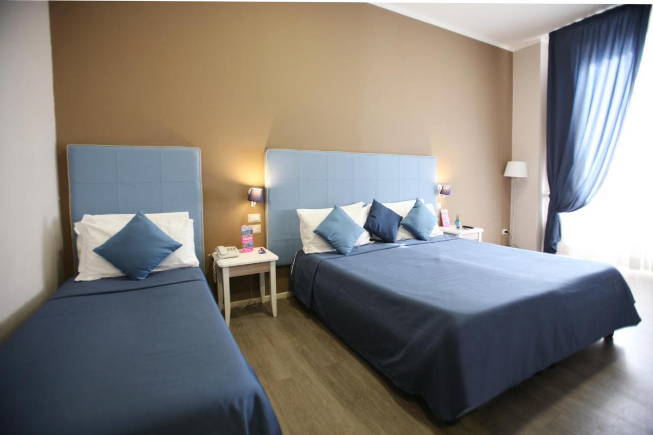 Hotel Magenta ฟลอเรนซ์ ภายนอก รูปภาพ